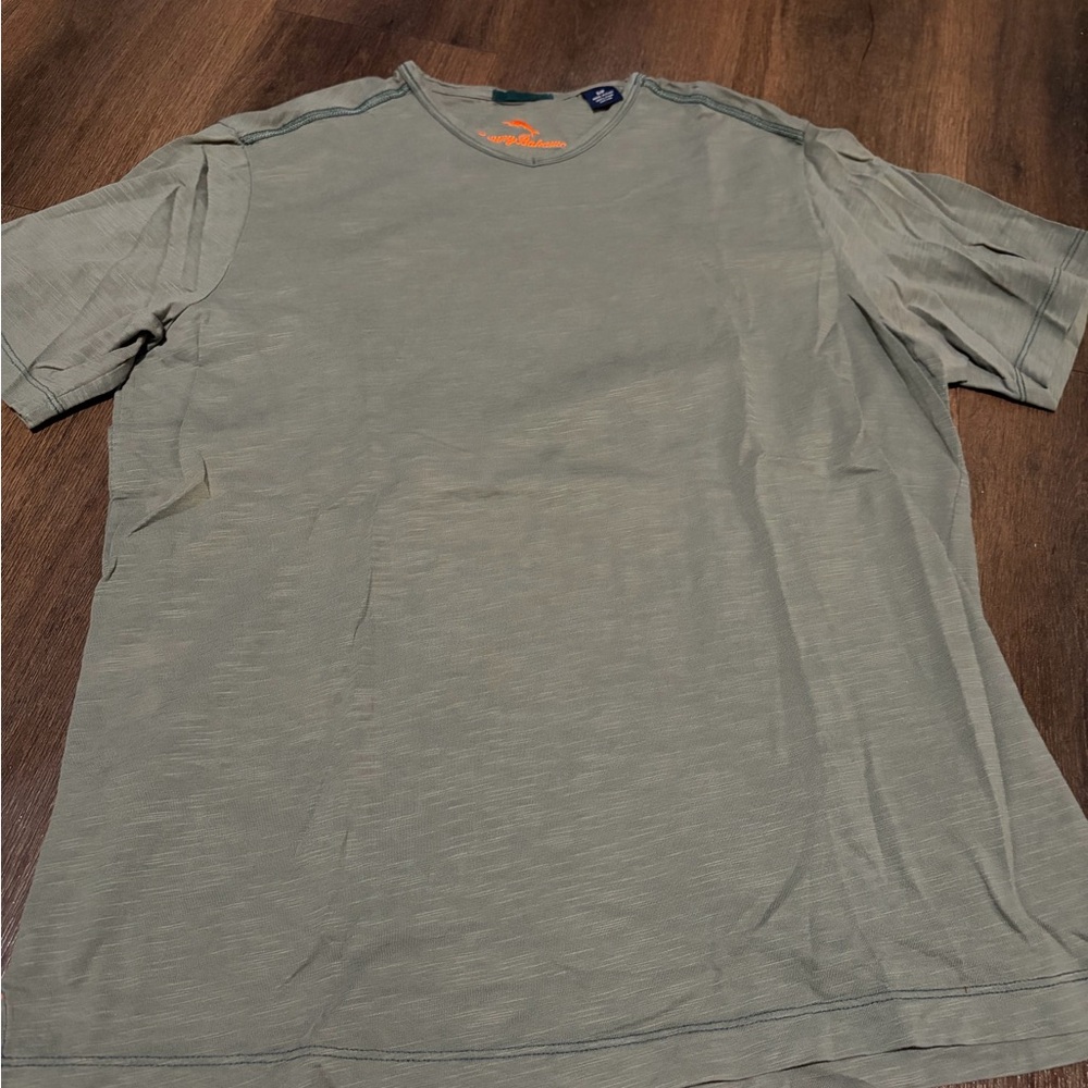 Tommy Bahama Men's Olive Short Sleeve Tee